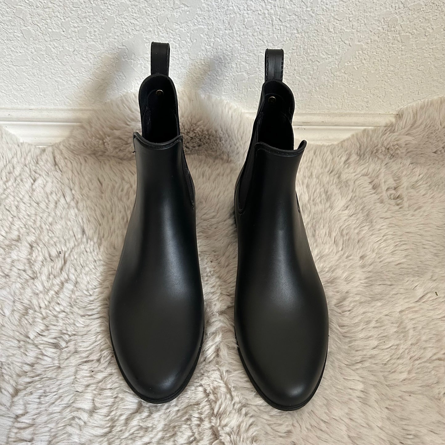 Tinsley Black Chelsea Rain Booties Boots