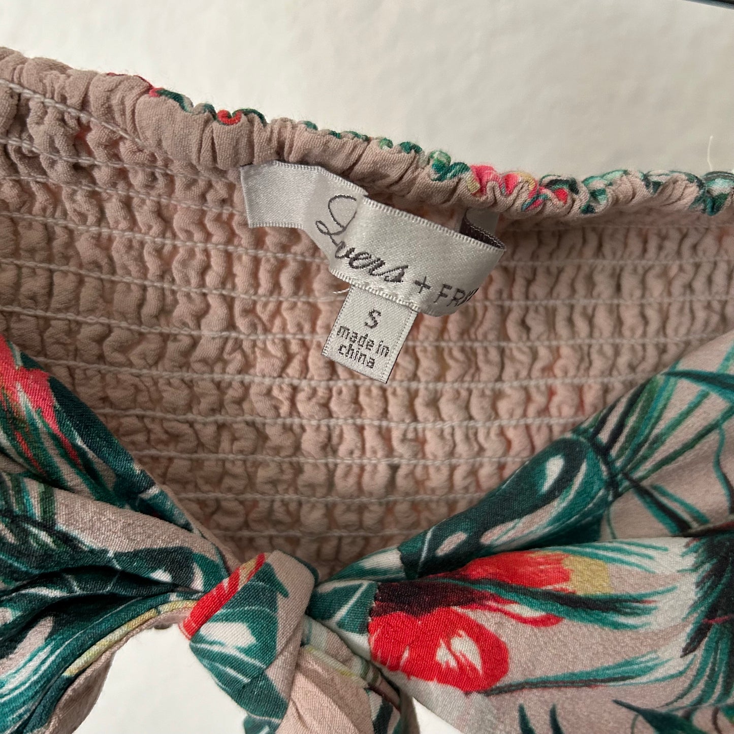 Tropical Floral Front Tie Crop Top