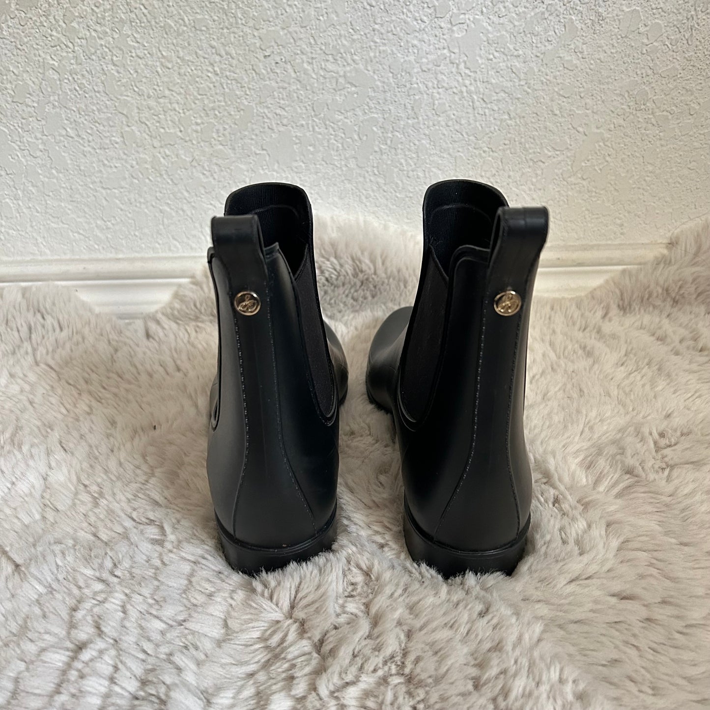 Tinsley Black Chelsea Rain Booties Boots
