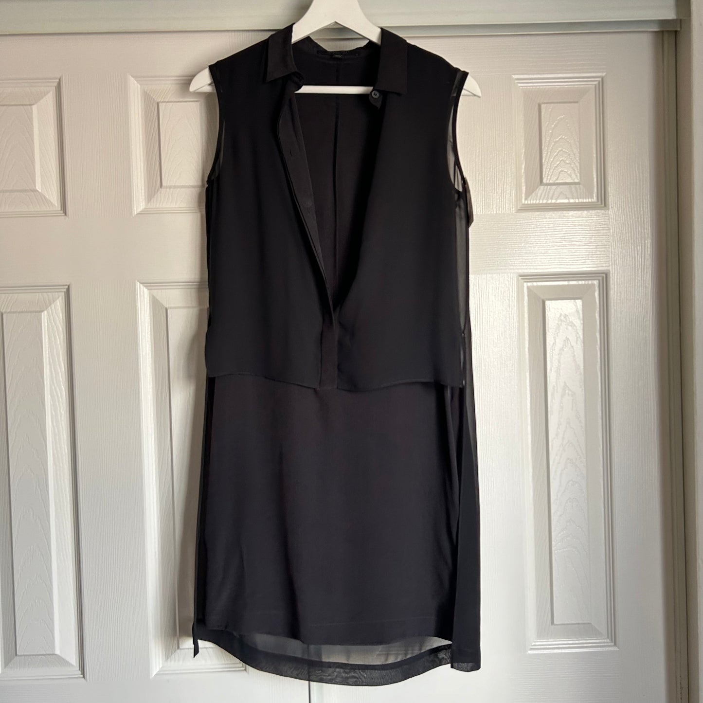 100% Silk Radial Black Sleeveless Tunic Dress