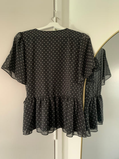 Flutter Sleeve Peplum in Black White Clipdot V Neck Short Sleeve Blouse
